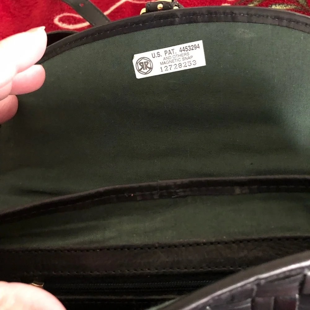 Brazil Genuine Black woven leather purse. Crossbody adjustable strap. - Picture 6 of 9